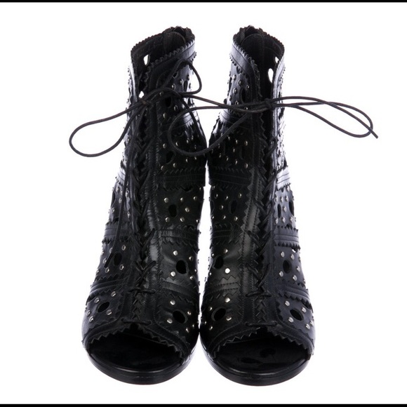 Stuart Weitzman Leather Lasercut zipper booties - Picture 3 of 10